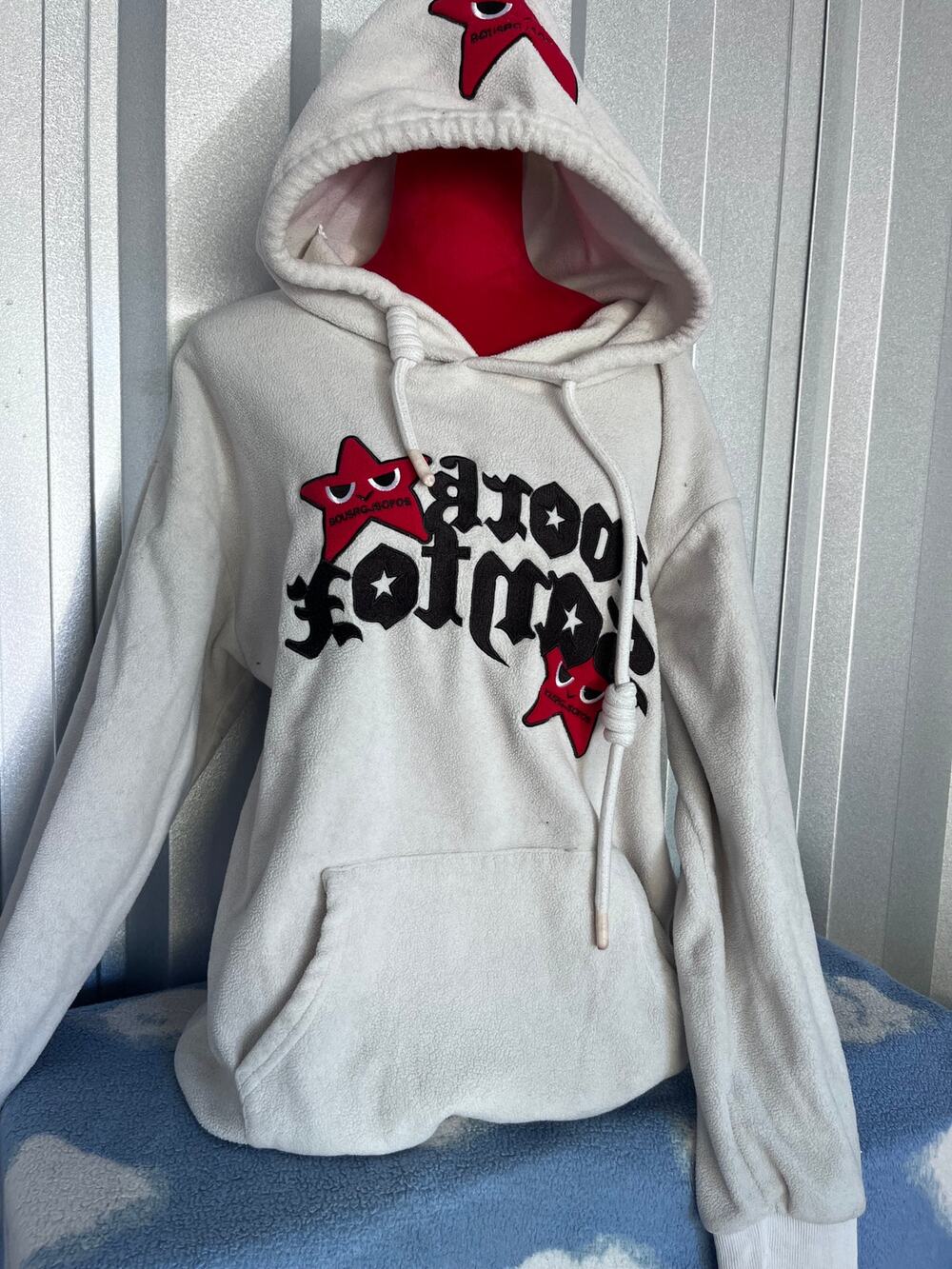 Red star hoodie